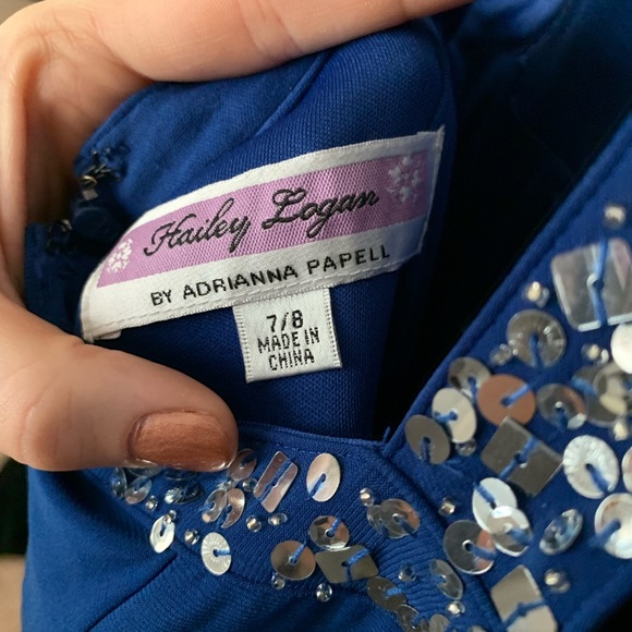 Prom / formal / evening gown - Picture 7 of 7